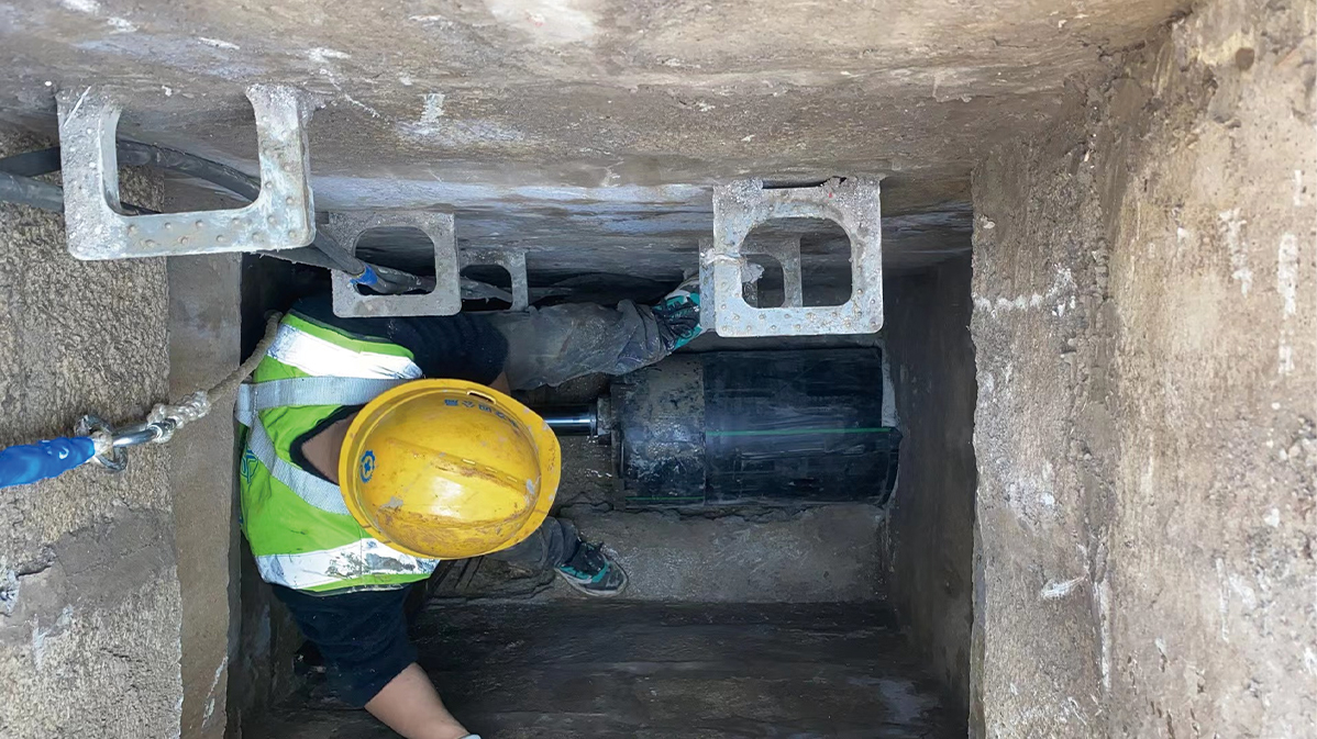 秦安HDPE短管内衬法